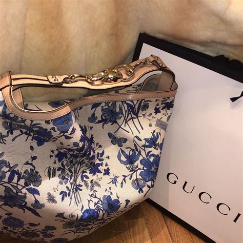 bianca blu gucci xxx